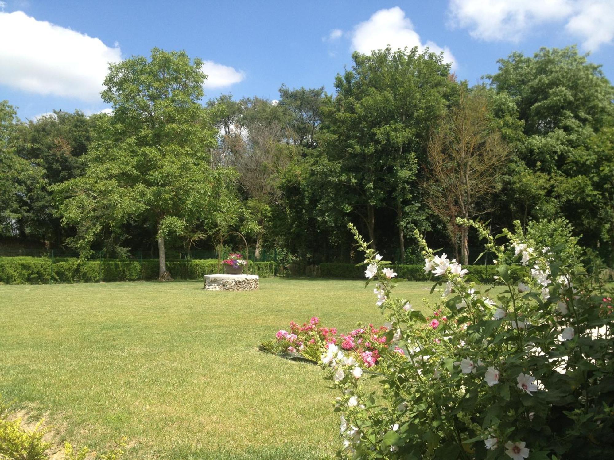 Ferme De Villeray-Chambre D'Hotes แซงต์ปิแอร์ดูเปเรย์ ภายนอก รูปภาพ