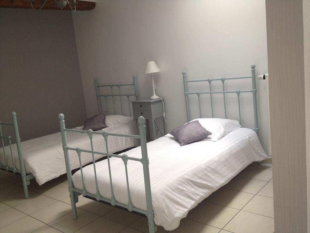 Ferme De Villeray-Chambre D'Hotes แซงต์ปิแอร์ดูเปเรย์ ห้อง รูปภาพ